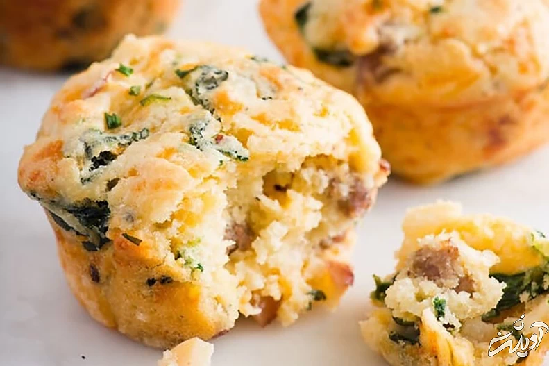 مافین اسفناج و پنیر